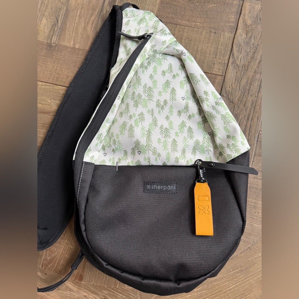 Sherpani Pine Tree Sling Bag